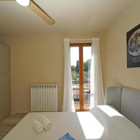 Olive Garden Garda - Pool & View Apartment Moniga del Garda